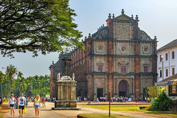 Day 2: North Goa Sightseeing Tour – Beaches, Forts & Coastal Charm image1